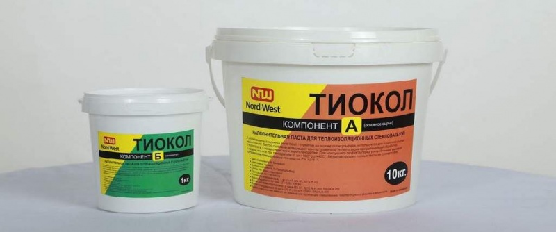 Файл:Tiokolovyj-germetik-dlya-plastikovyh-okon.jpg